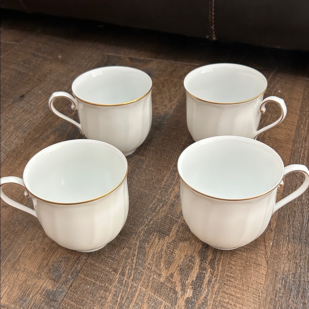 Mikasa Wedding Band White & Gold Swirl Tea or Coffee Cups Set of 4